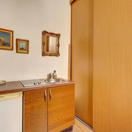 Small Luxurious In The Heart Of Saint Germain Apartment *